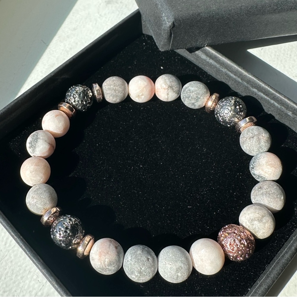 Free people Gray and Pink Beaded Bracelet